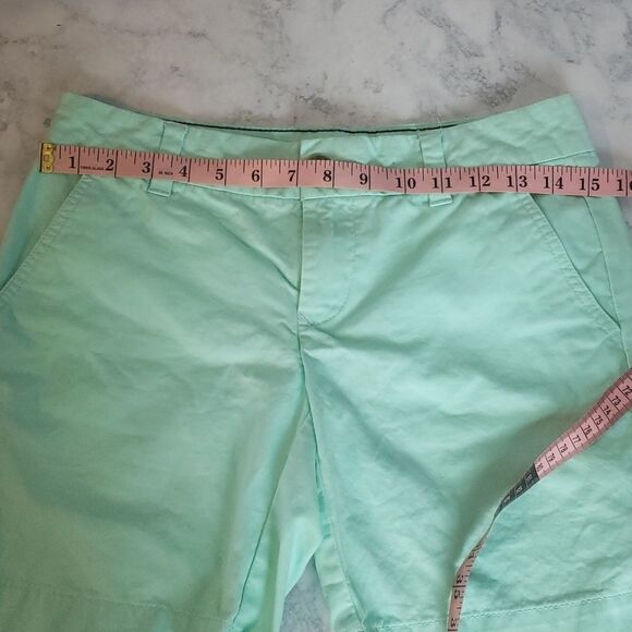 Tommy Hilfiger Shorts - Picture 2 of 6